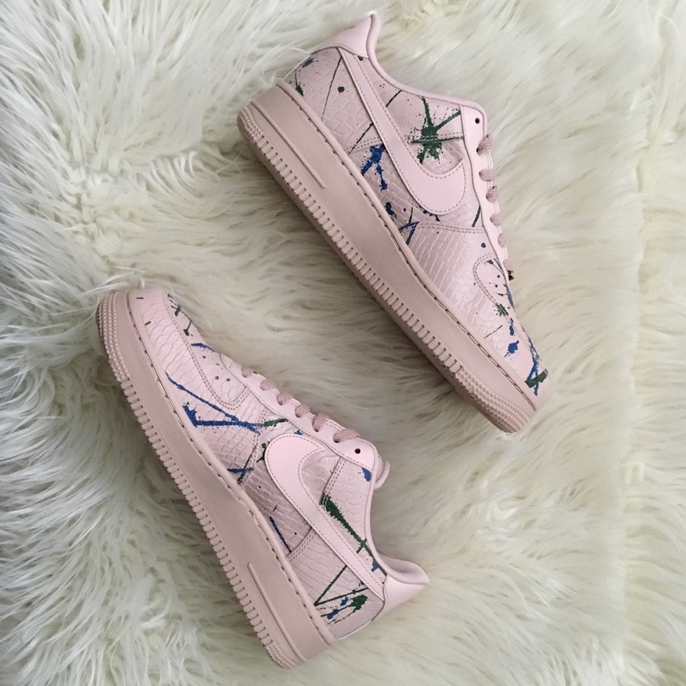 AIR FORCE 1 '07 LX - Picture 5 of 5